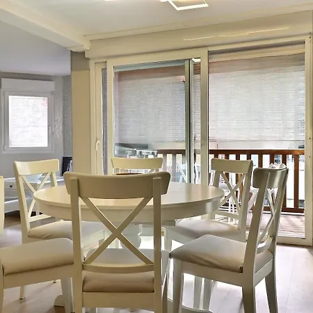 Superbe 3 Ch Avec Ascenseur Parking Hyper Centre 아파트 트로우빌쉬메르